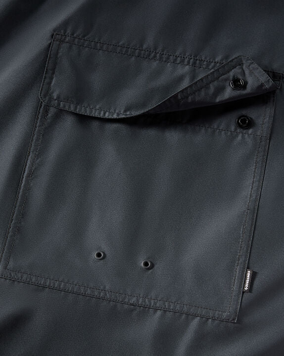 #color_Converse Black