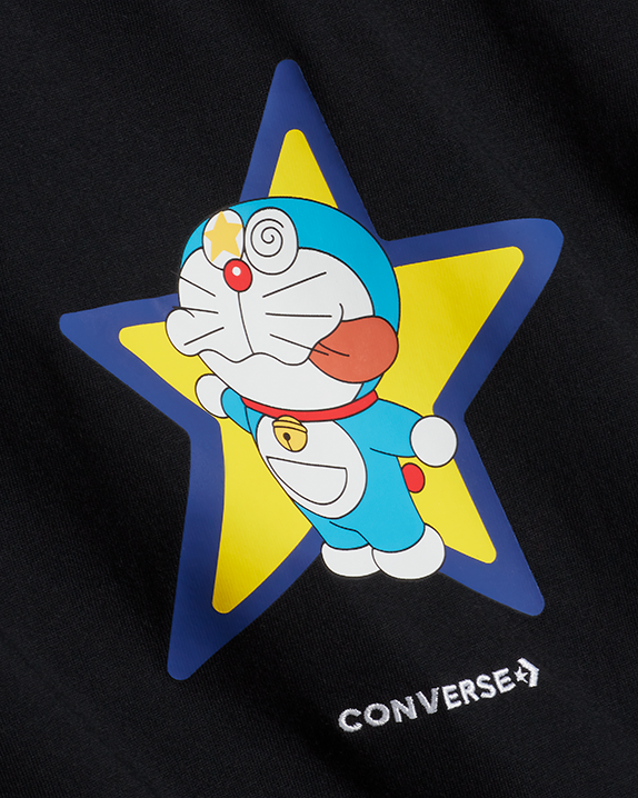 #color_Converse Black