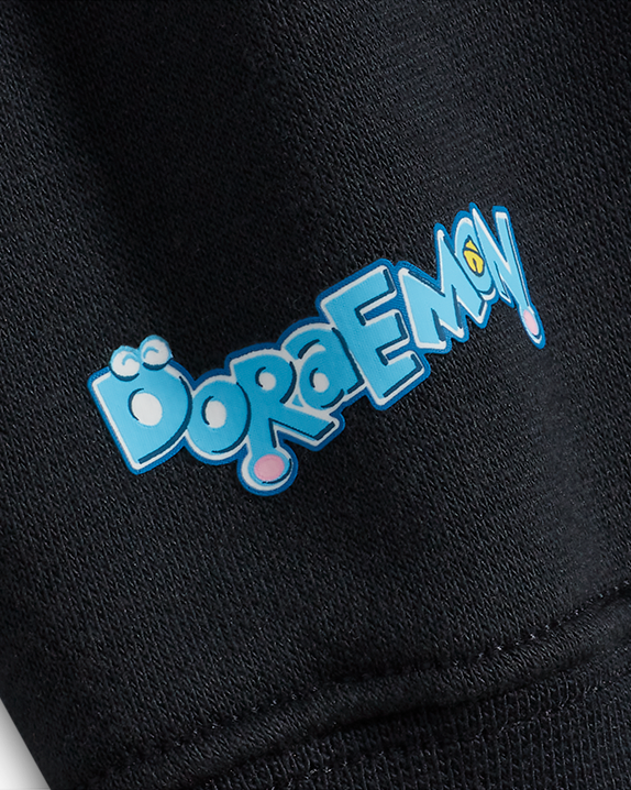 #color_Converse Black