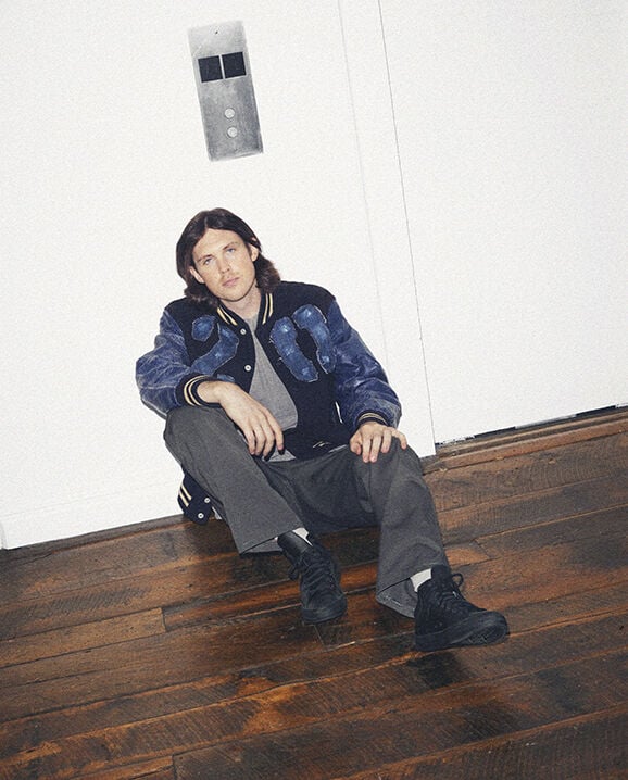 #color_Black Monochrome