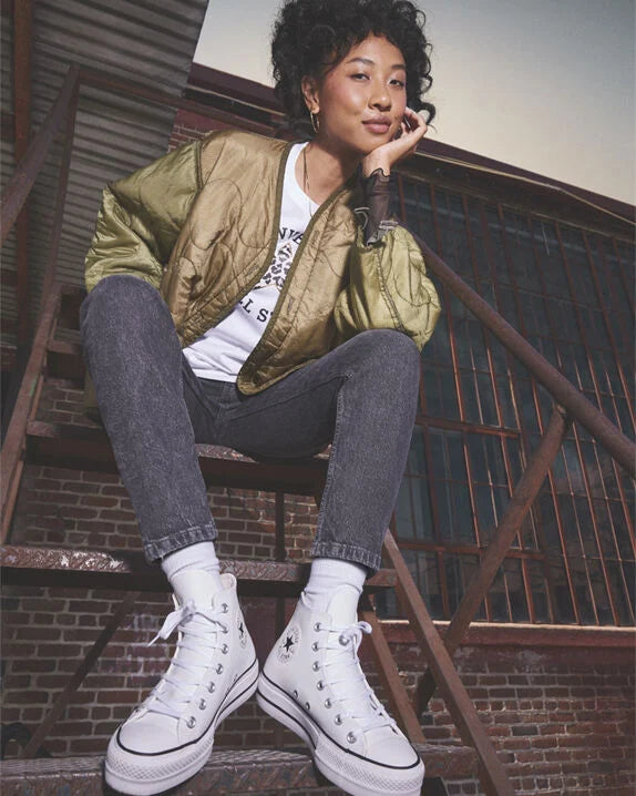 #color_White/Black/White