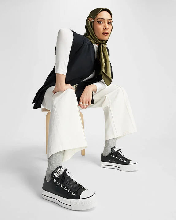 #color_Black/Black/White