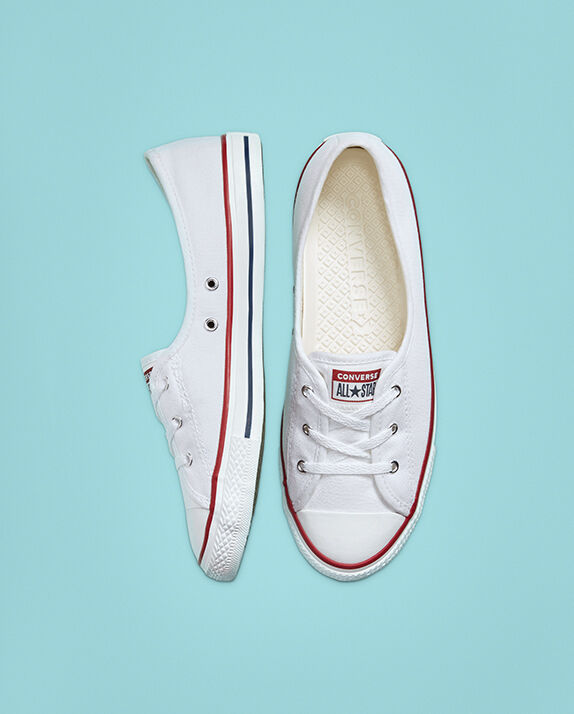 #color_White/Garnet/Navy