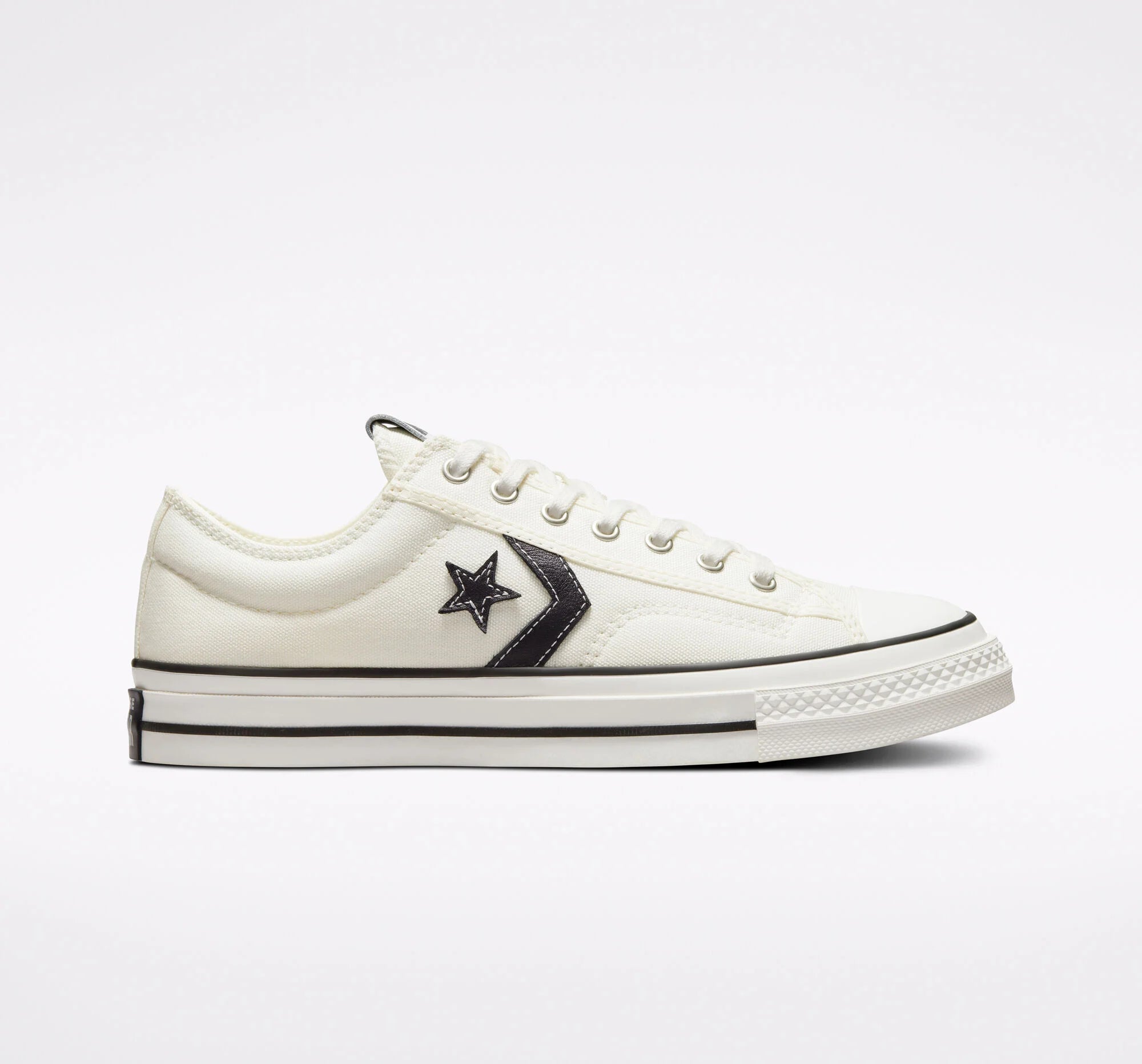 #color_Vintage White/Black/Vintage White