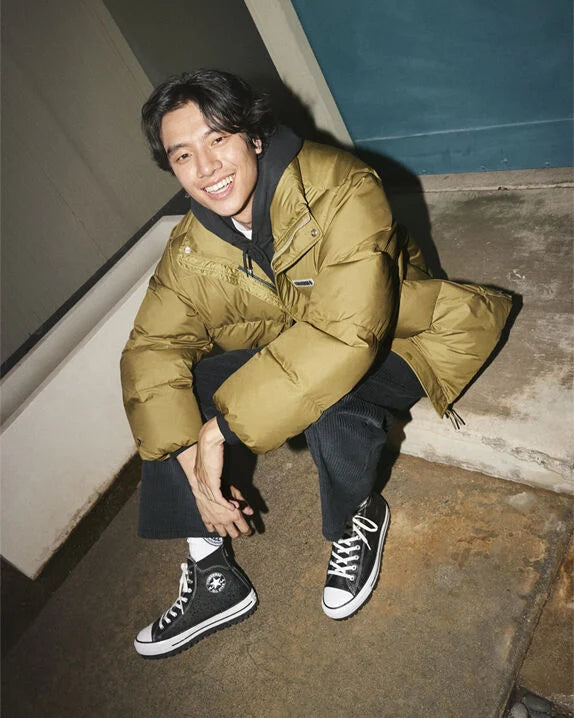 #color_Black/White/Silver