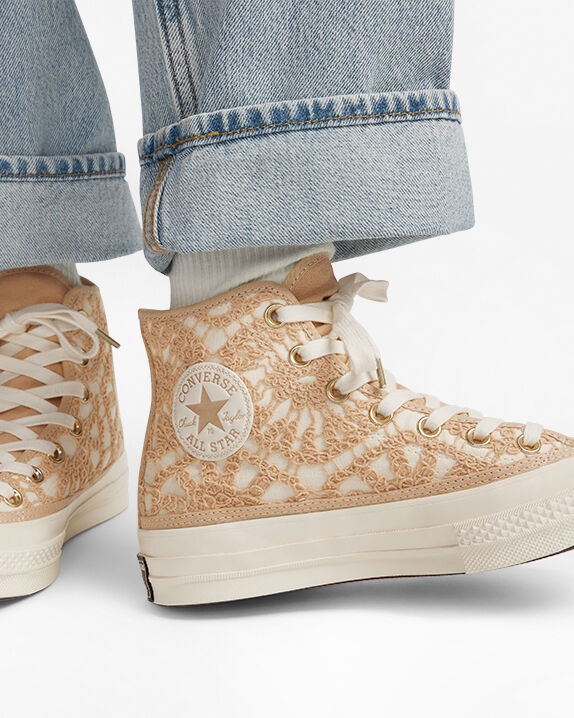 #color_Oat Milk/Egret/Egret