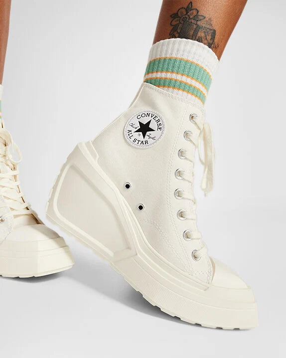 #color_Egret/Black/White