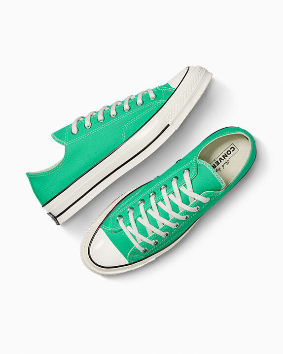 #color_Apex Green/Egret/Black