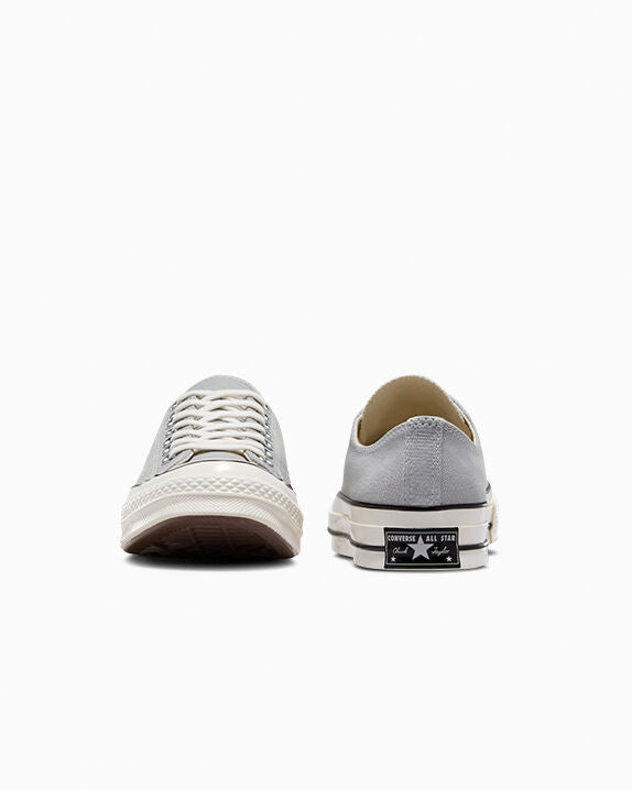 #color_Grey Area/Egret/Black