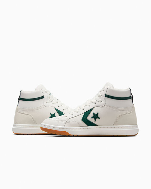 #color_Vintage White/Green Envy/Egret