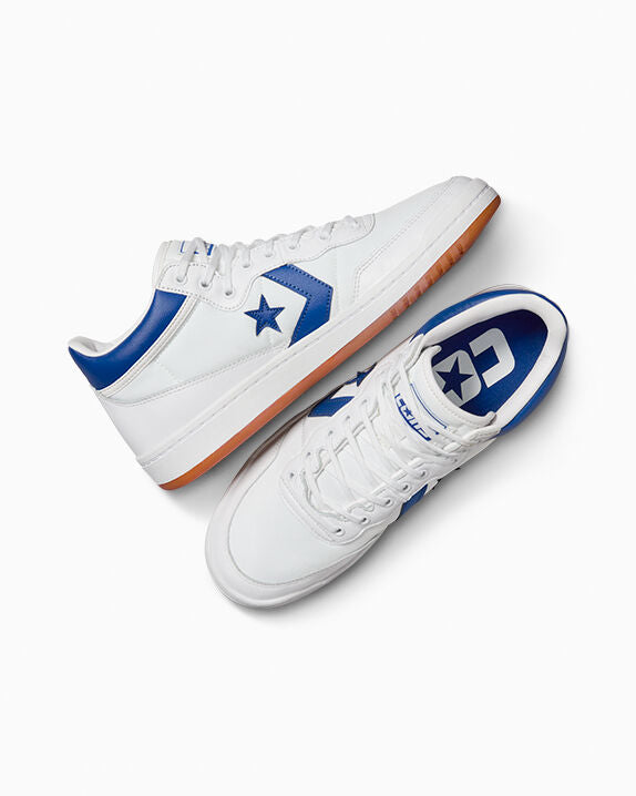 #color_White/Blue/White