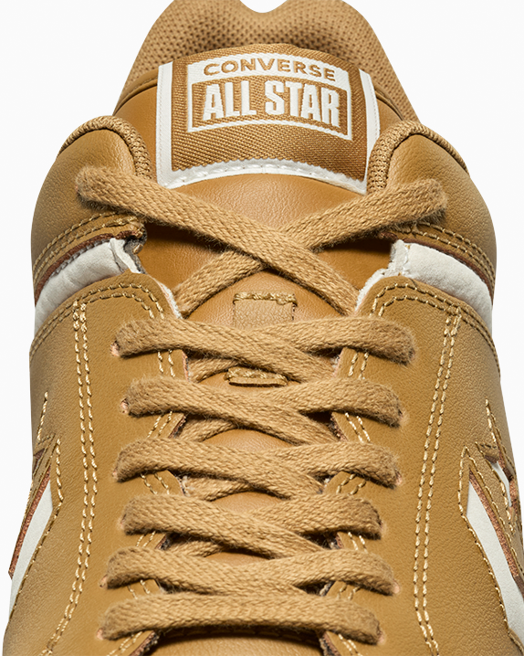 #color_Toadstool Tan/Egret/Vintage White