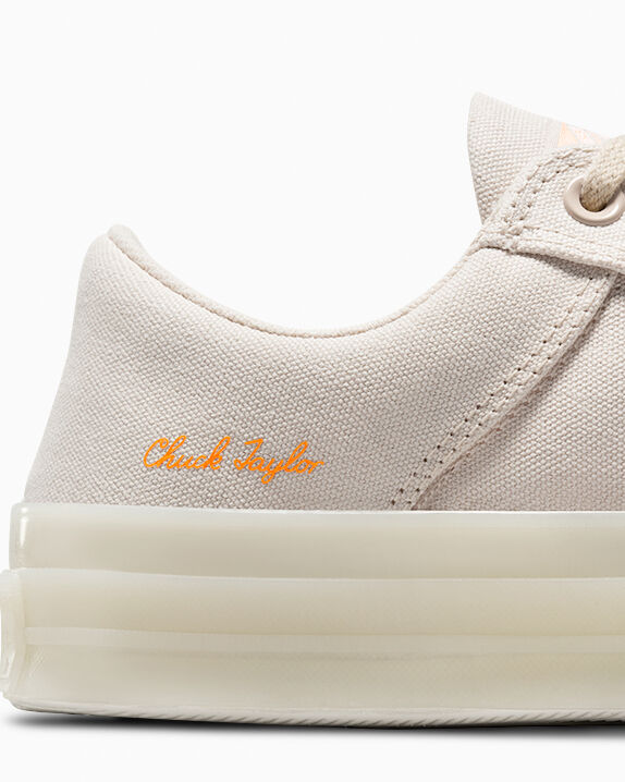 #color_Light Dune/Gold/Egret