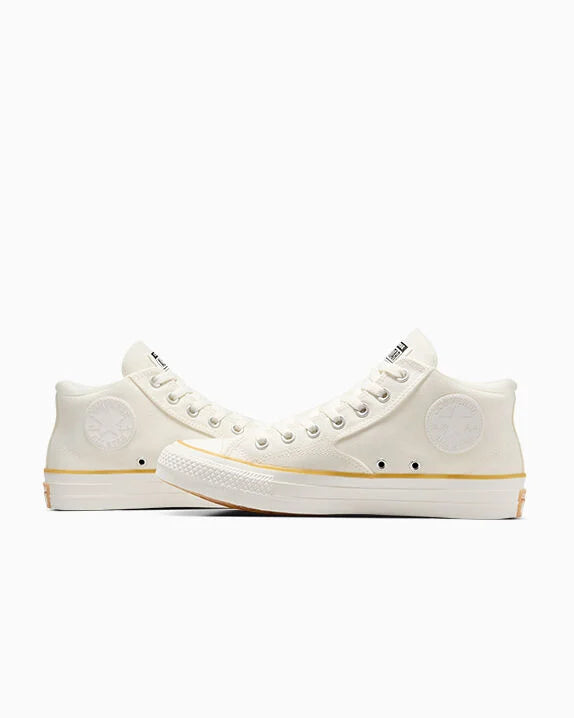 #color_Egret/Gum/Vintage White