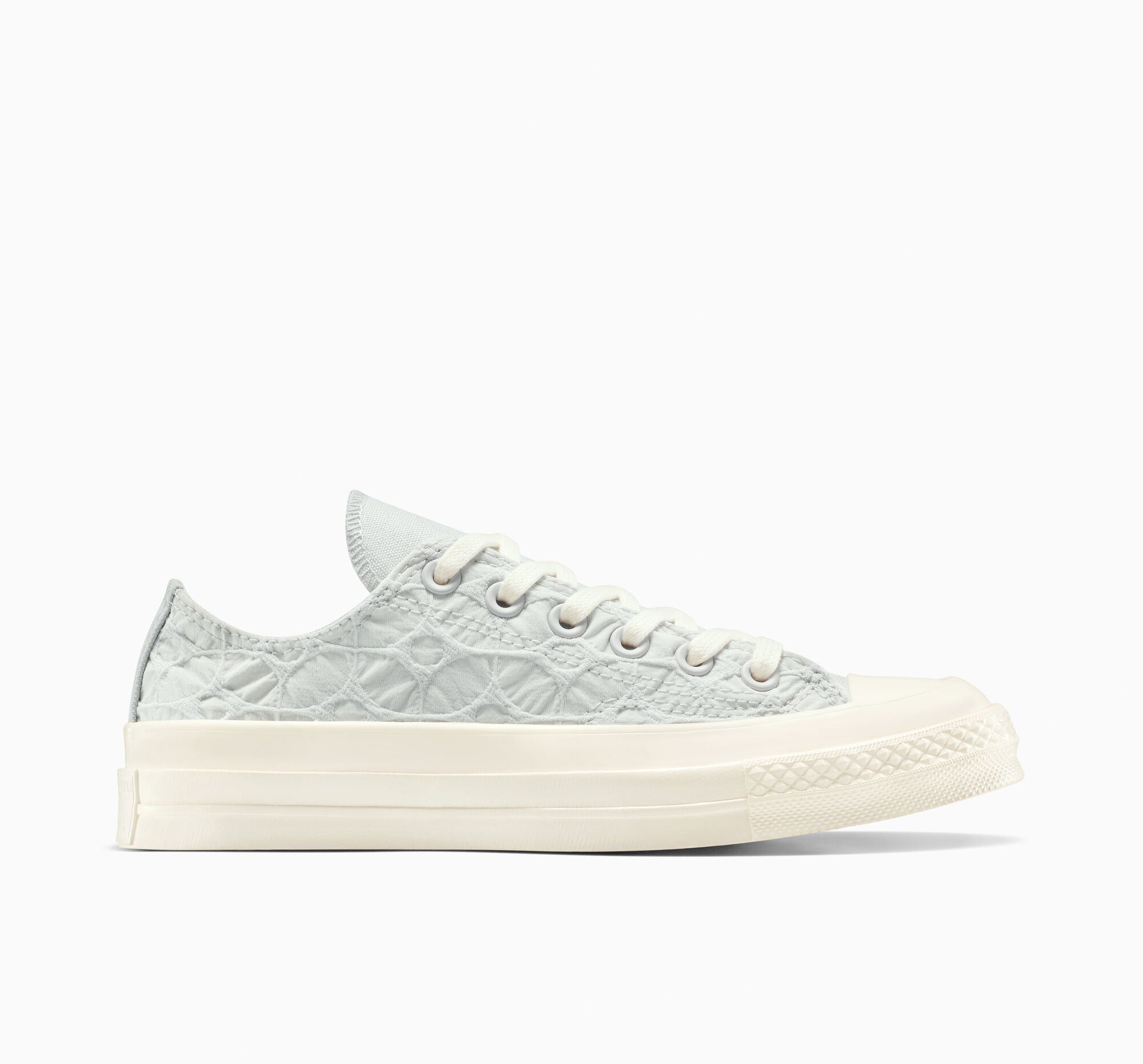 #color_Barely Grey/Egret/Classic Grey