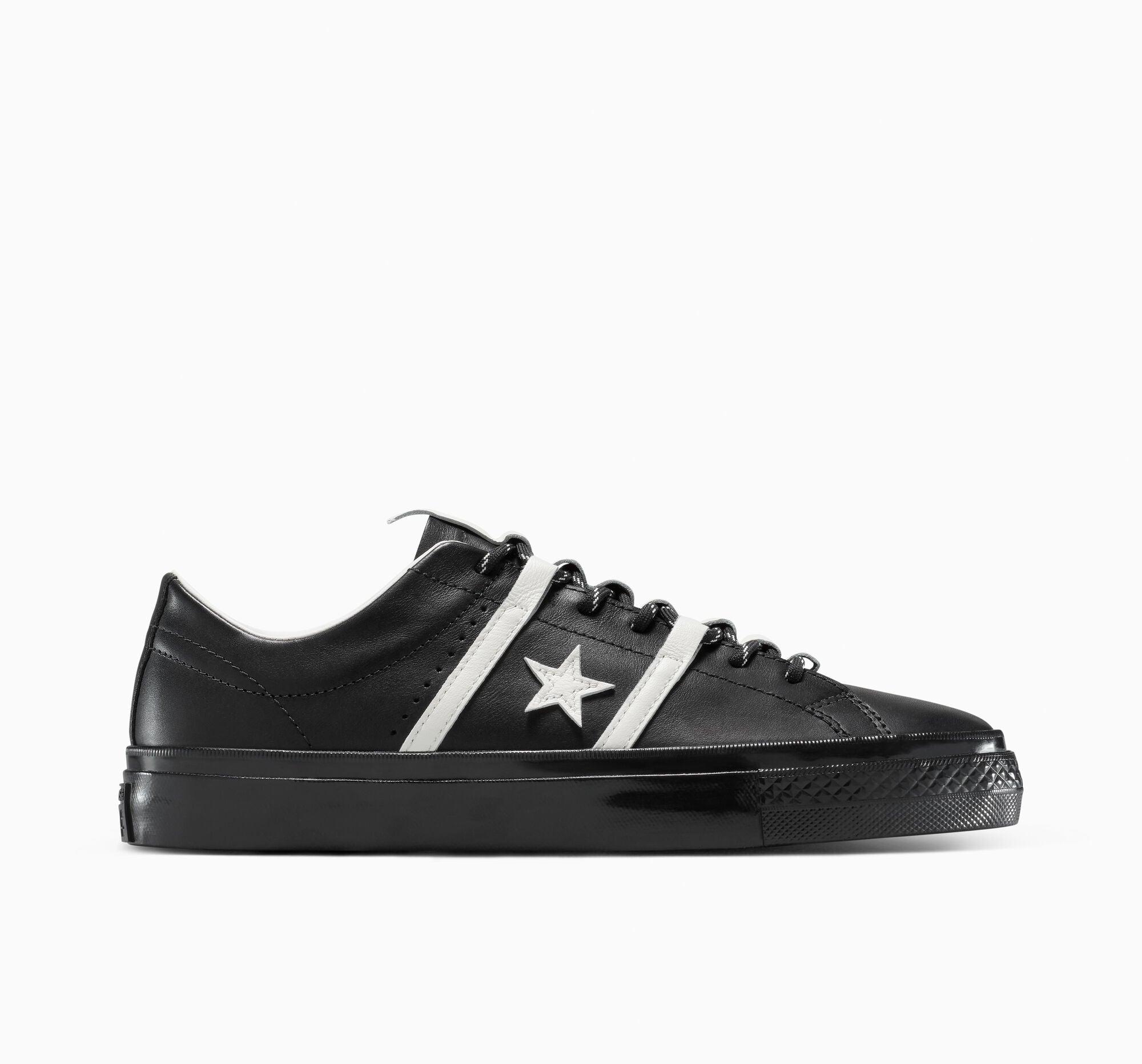 Converse CONS x Bobby De Keyzer One Star Academy Pro | Converse Canada