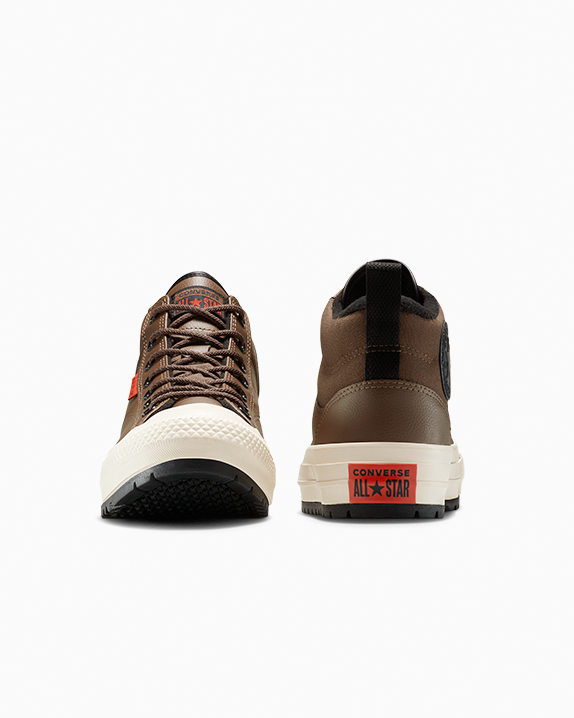 #color_Grounded/Black/By The Campfire