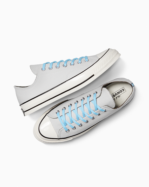 #color_Barely Grey/Blue It/Egret