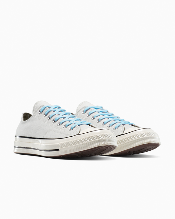 #color_Barely Grey/Blue It/Egret