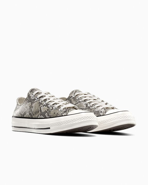 #color_Pale Surplus/Egret/Black