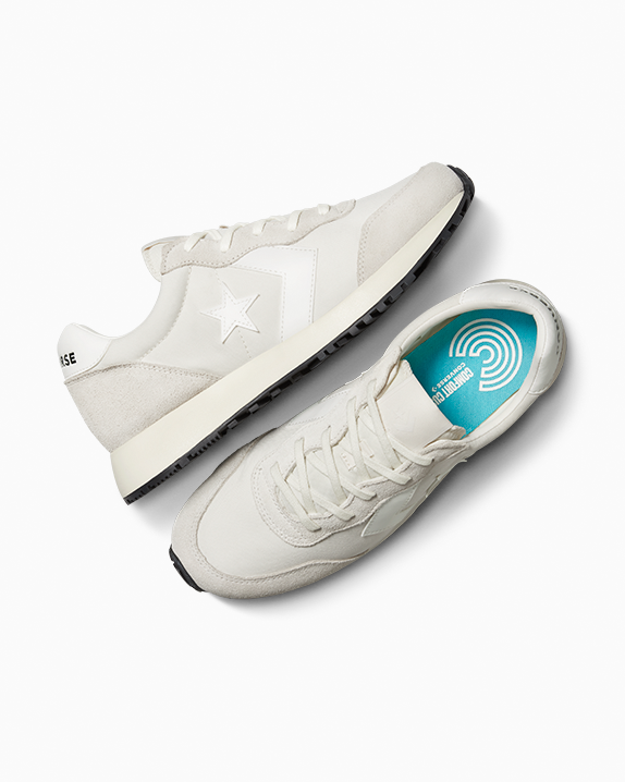 #color_Egret/Vintage White/Black