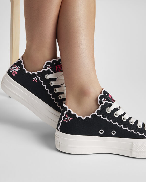 #color_Black/Vintage White/Watermelon Pink
