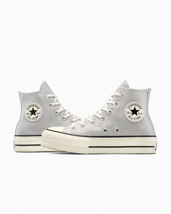 #color_White/Egret/Black