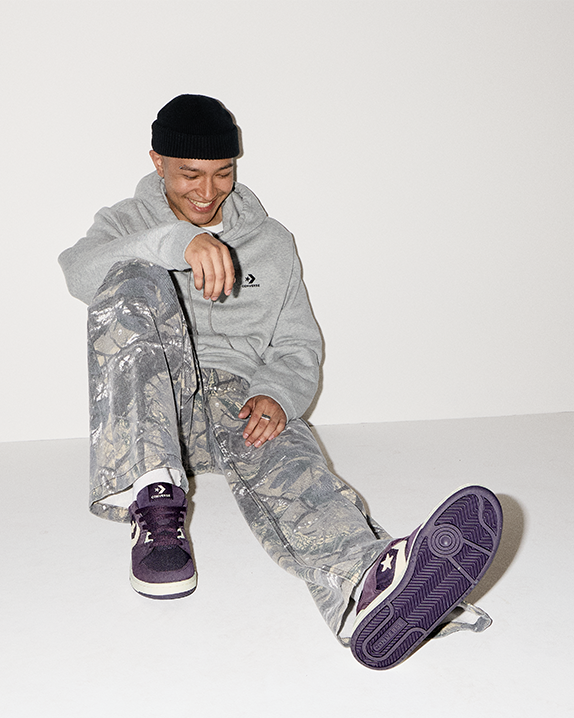 #color_Raisin/Egret/Raisin