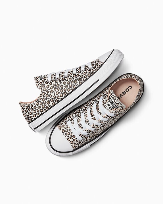 #color_Black/Coastal Dune/Egret