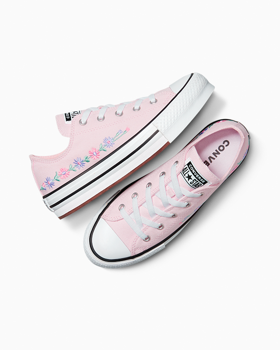 #color_Sugar Berry/White/Black