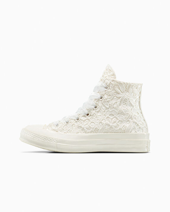 #color_Vintage White/Black/Vintage White