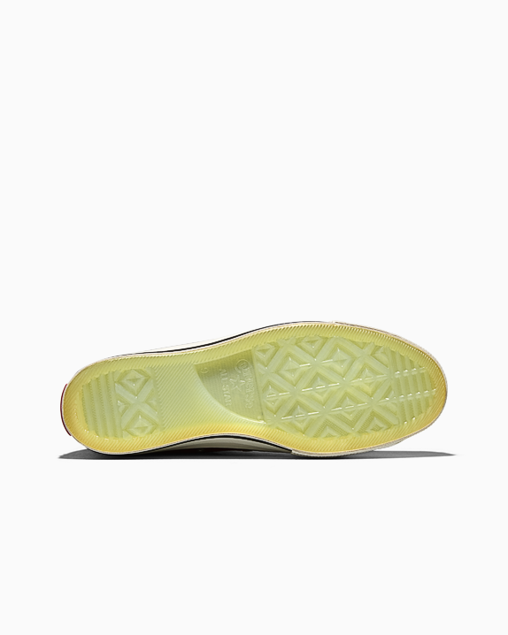 #color_Racing Red/Egret/Black