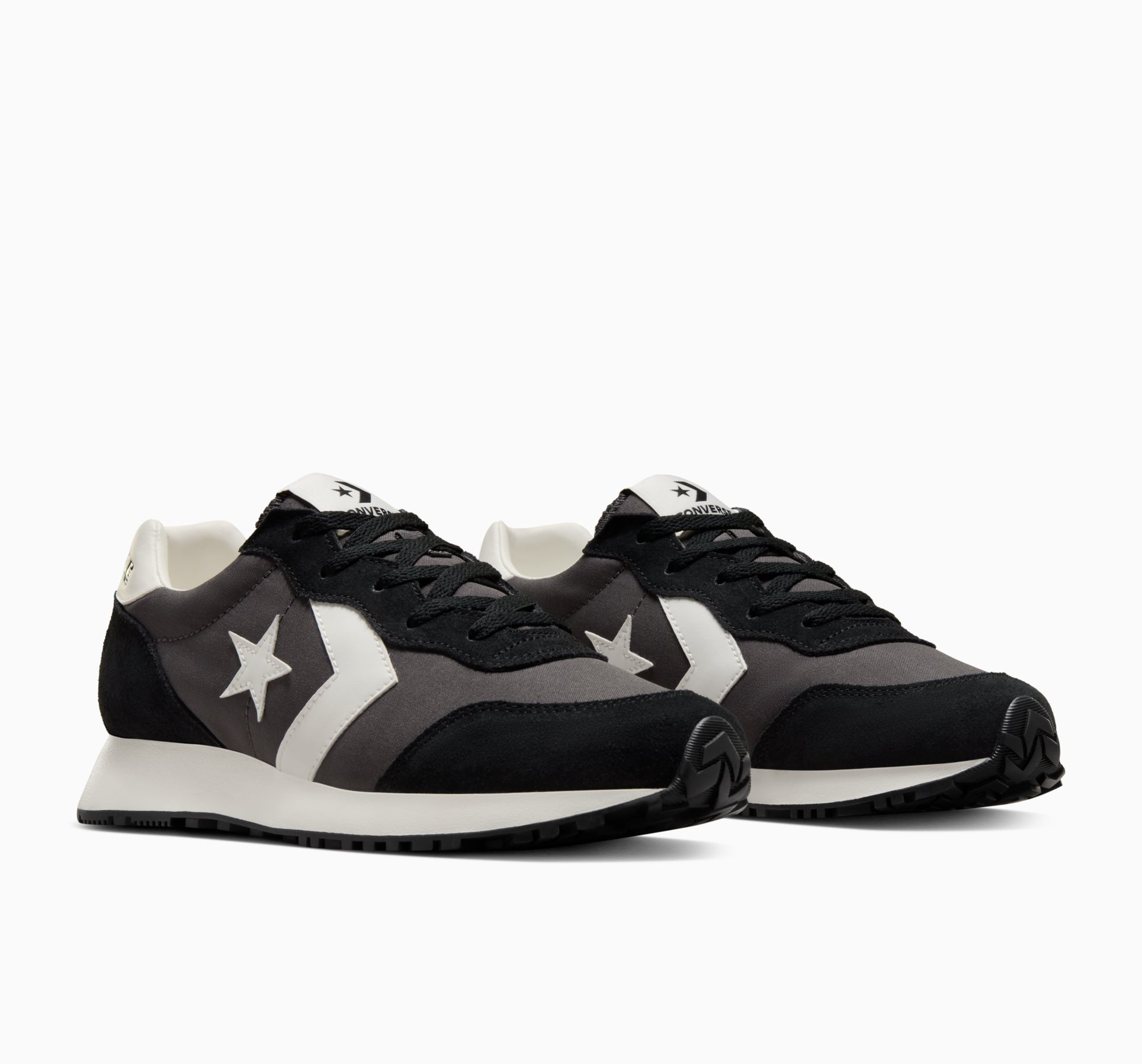 Converse Omega Trainer