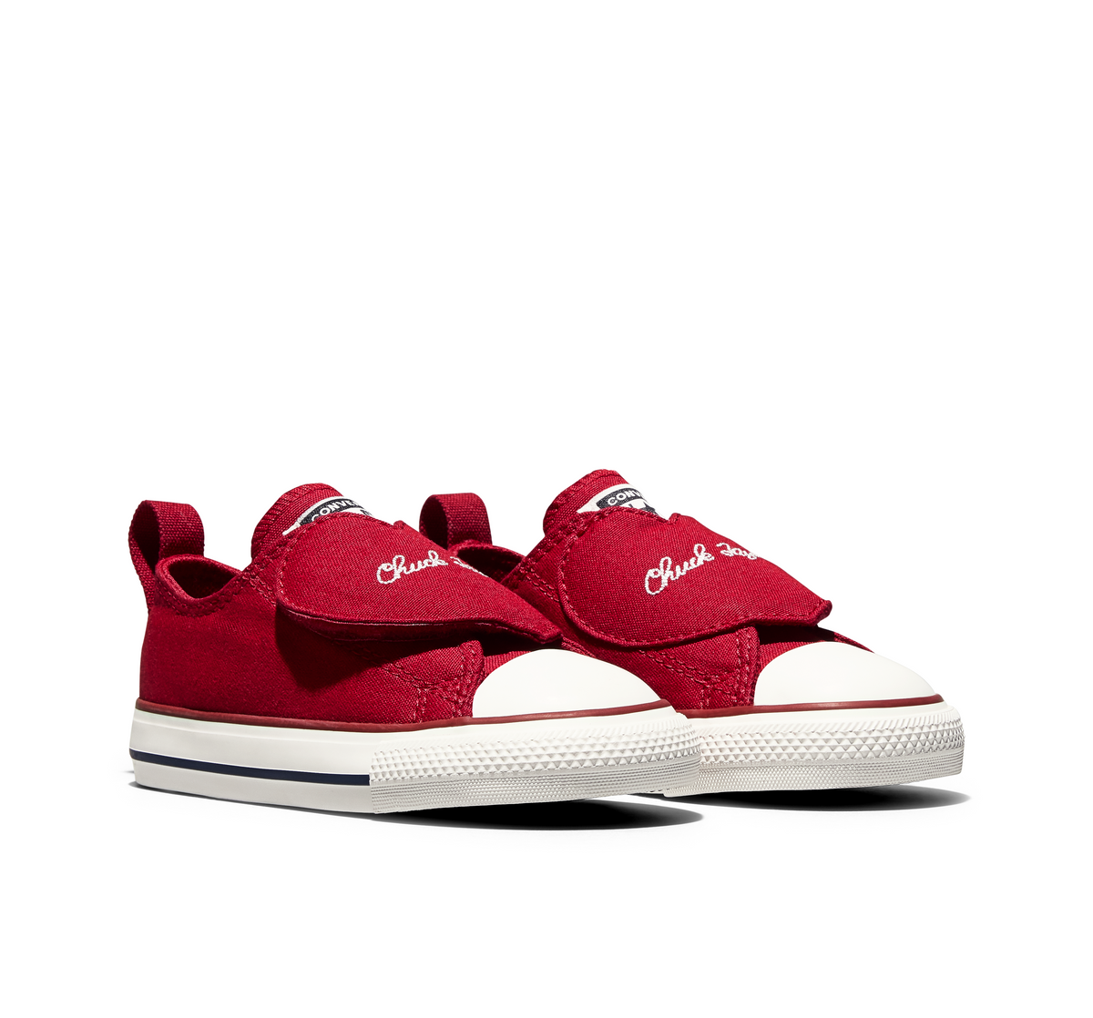Chuck Taylor All Star One Strap Hearts