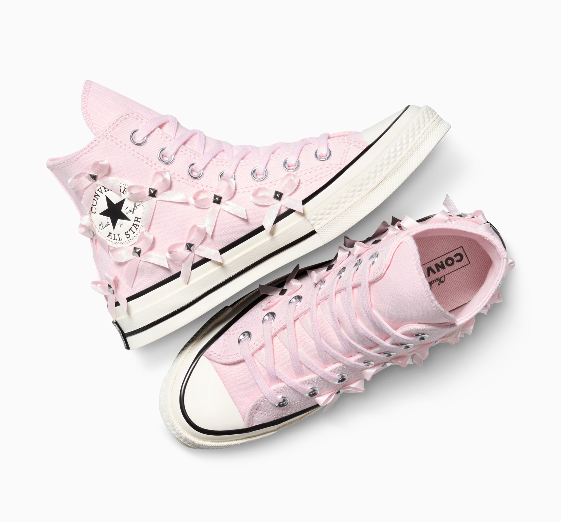 Chuck 70 Bows & Studs