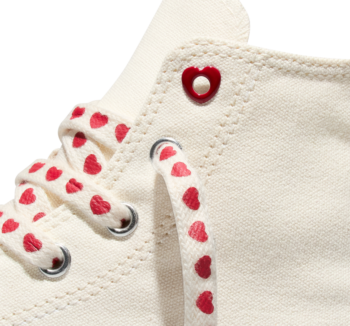 Chuck Taylor All Star Lift Platform Hearts