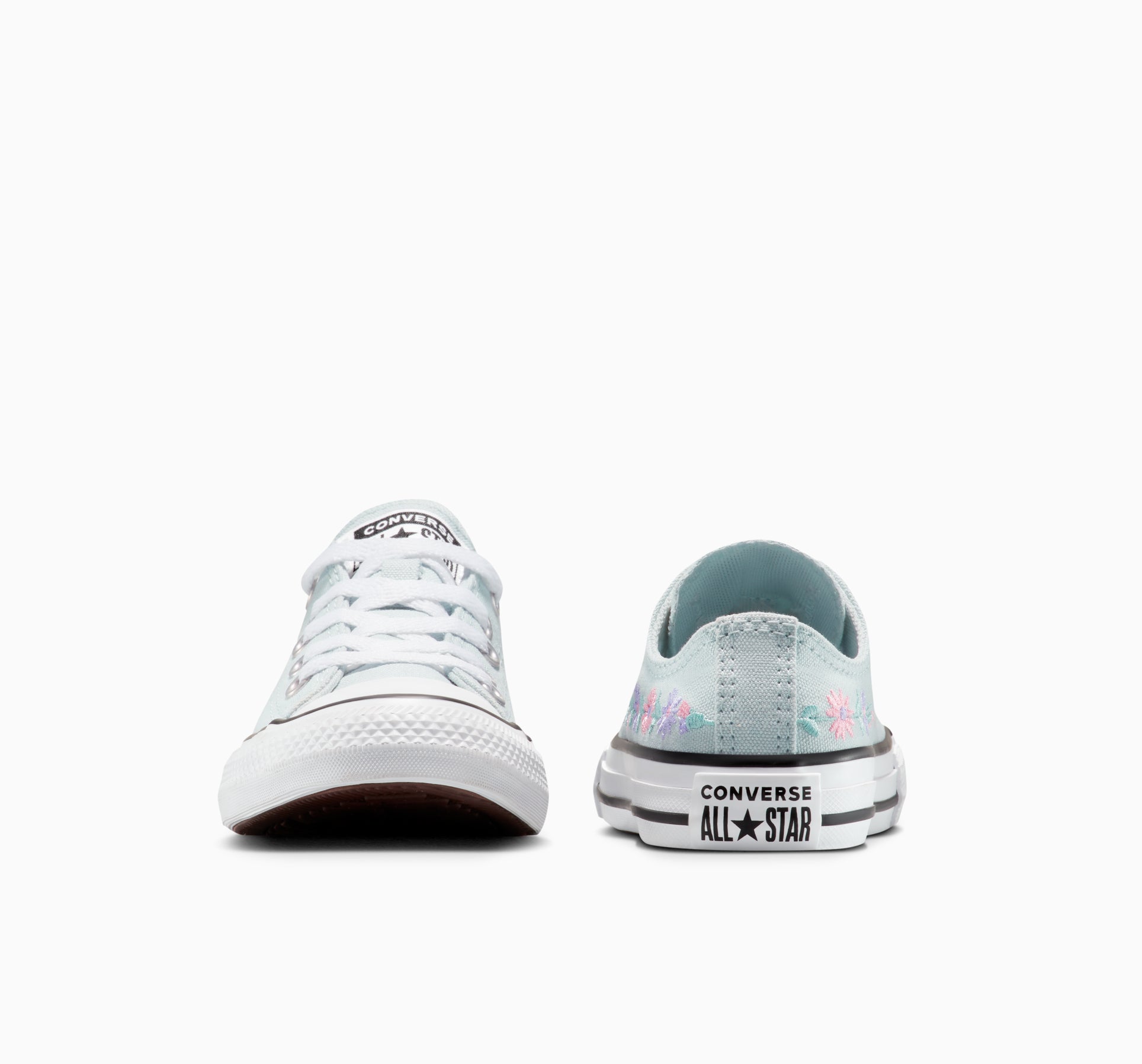 Chuck Taylor All Star brodé de motifs floraux