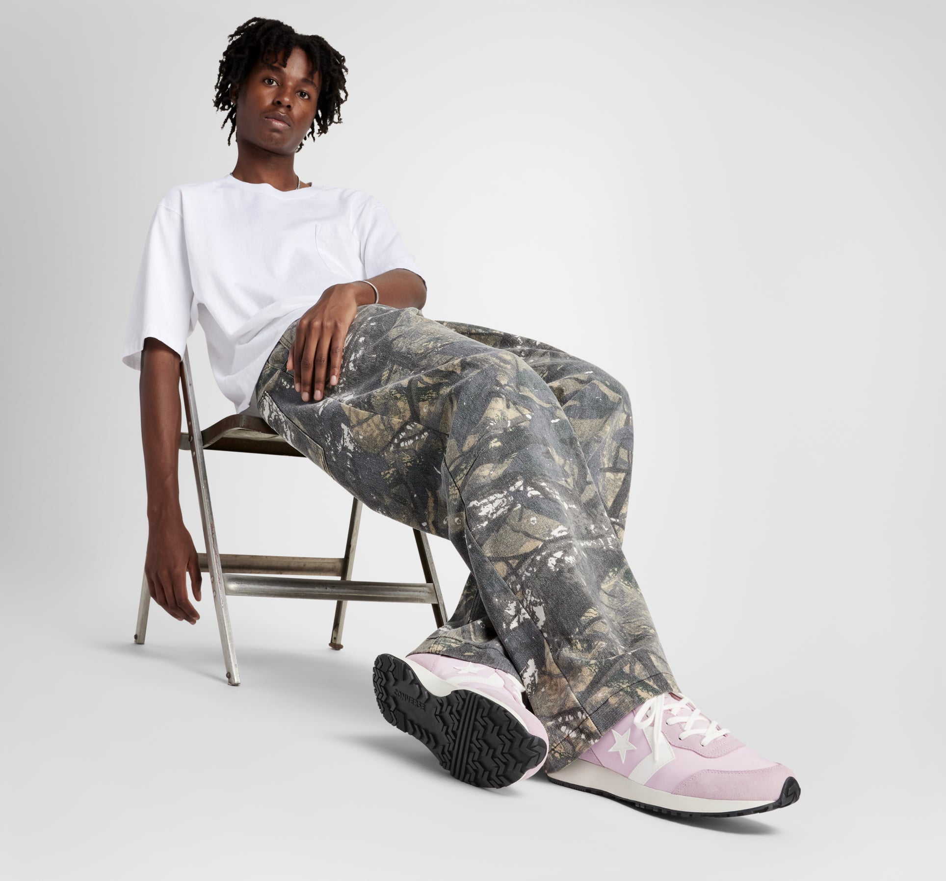 Converse Omega Trainer