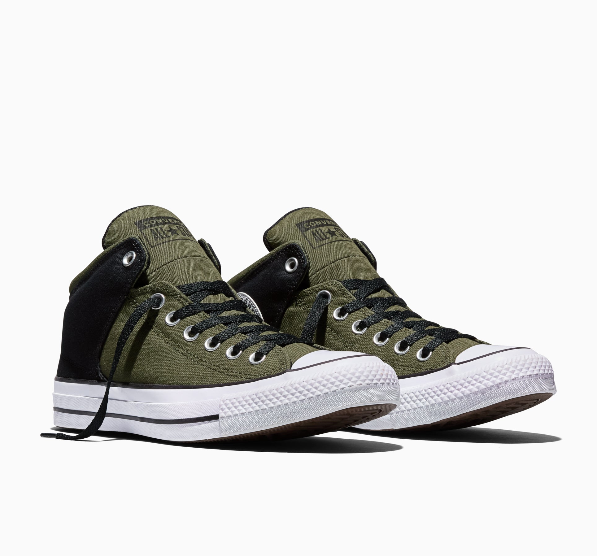 Chuck Taylor All Star High Street
