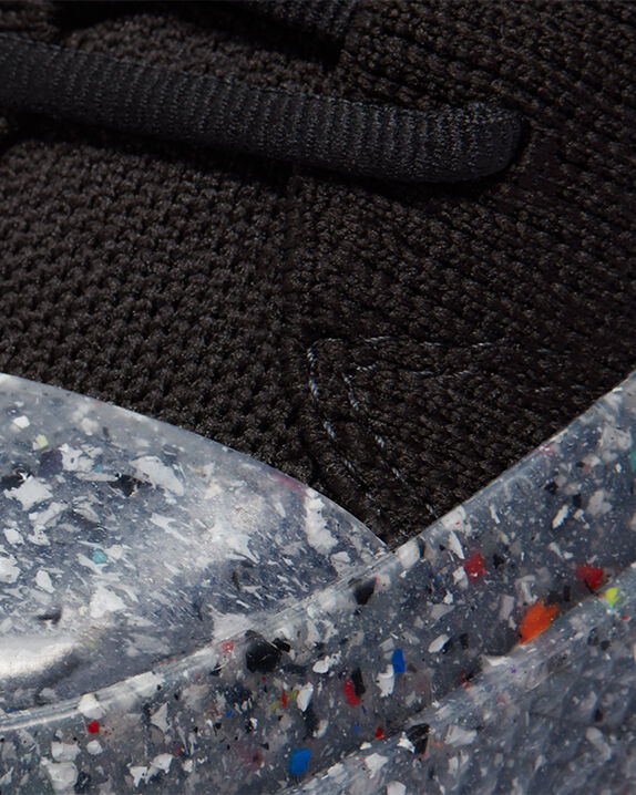 #color_Black/String/Barley Volt