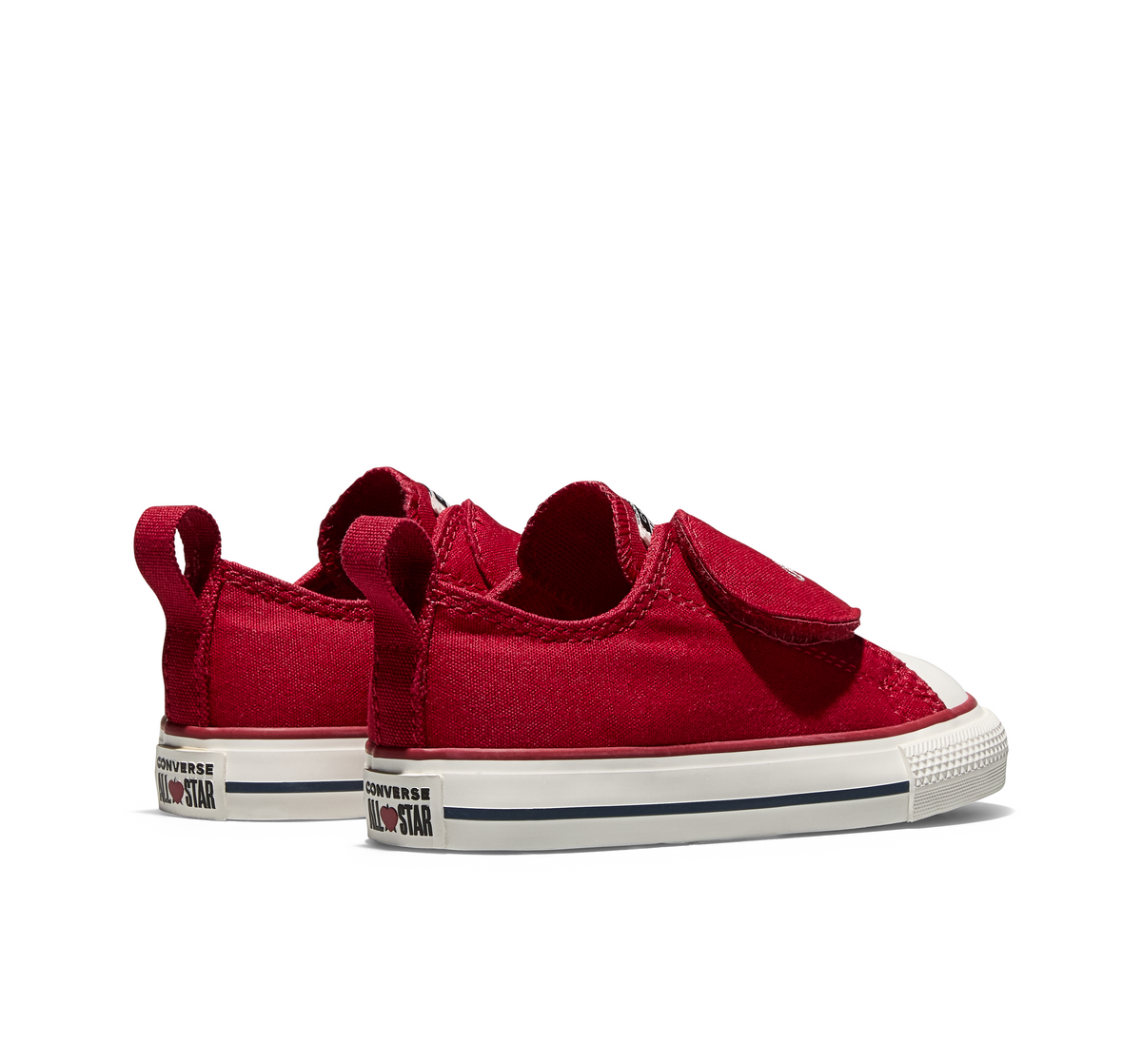 Chuck Taylor All Star One Strap Hearts