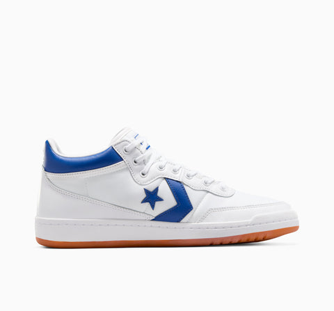 #color_White/Blue/White