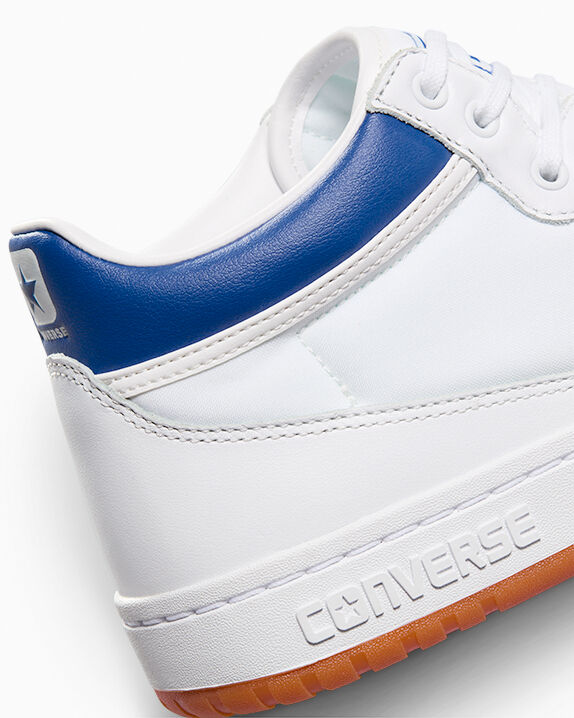 #color_White/Blue/White