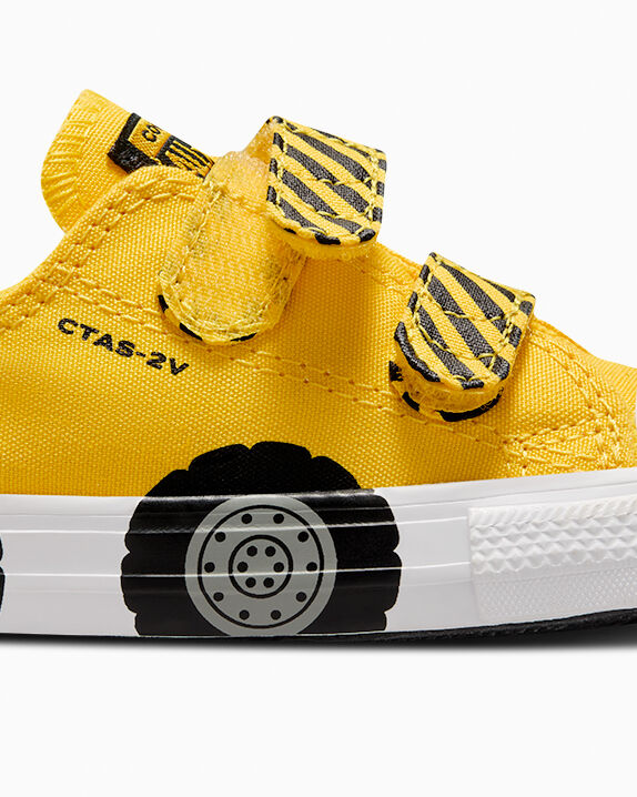 #color_Amarillo/Black/White