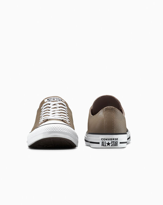 #color_Classic Taupe/White/Black