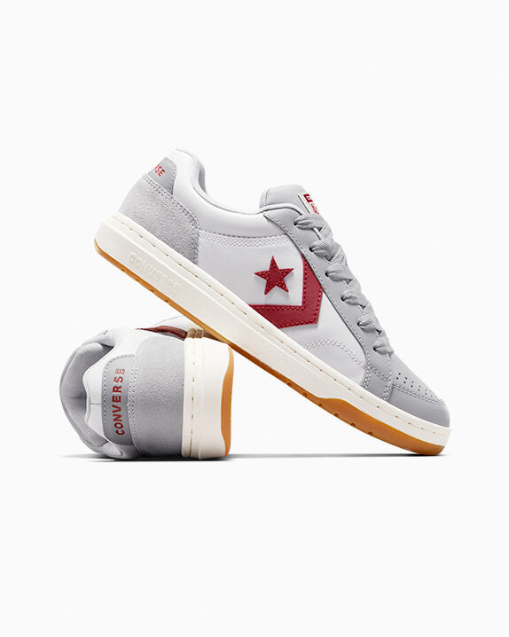 #color_Barely Grey/Grey Area/Park Red