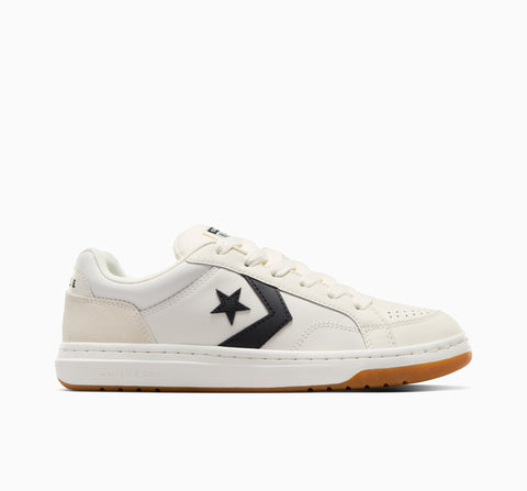 #color_Vintage White/Egret/Black