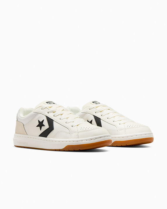 #color_Vintage White/Egret/Black