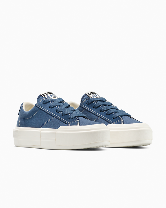 #color_Slacker Blue/Egret/Black