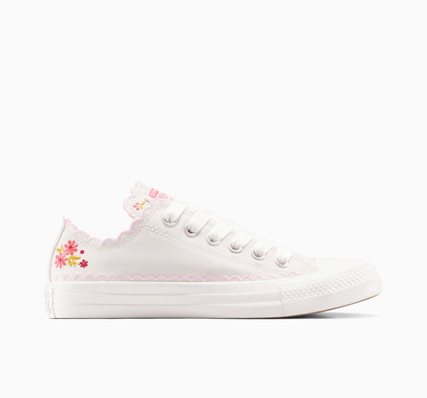 anna⭐︎ Chuck Taylor All Star Free Spirit Florals Low Top | Converse